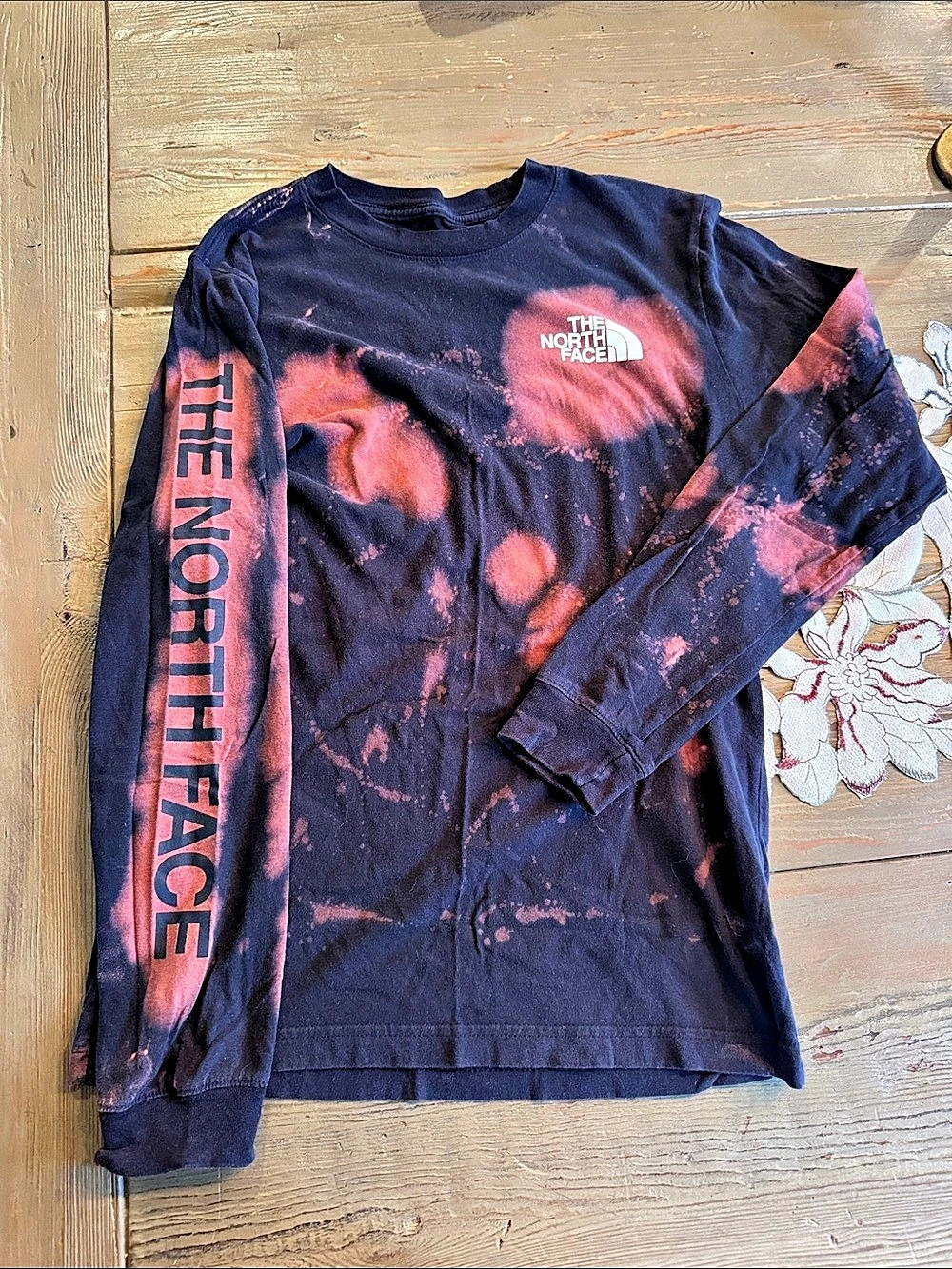 The North Face CUSTOM Long-Sleeve Hit Tee Blue & Pink MENS SMALL